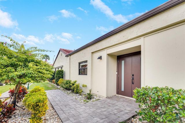 8569 Casa Del Lago, Boca Raton, FL 33433