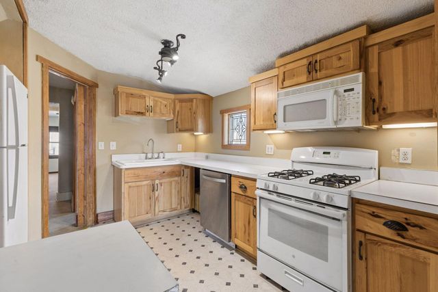 965 E Fremont Avenue, Saint Paul, MN 55106