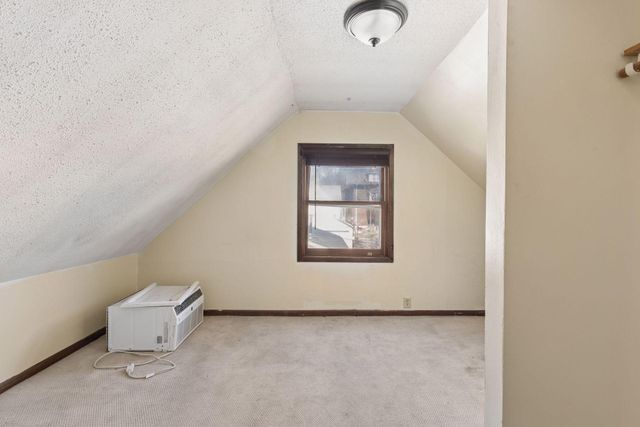 965 E Fremont Avenue, Saint Paul, MN 55106