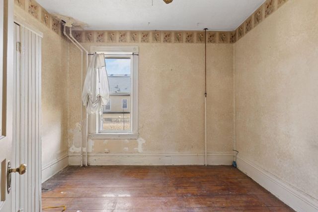 965 E Fremont Avenue, Saint Paul, MN 55106