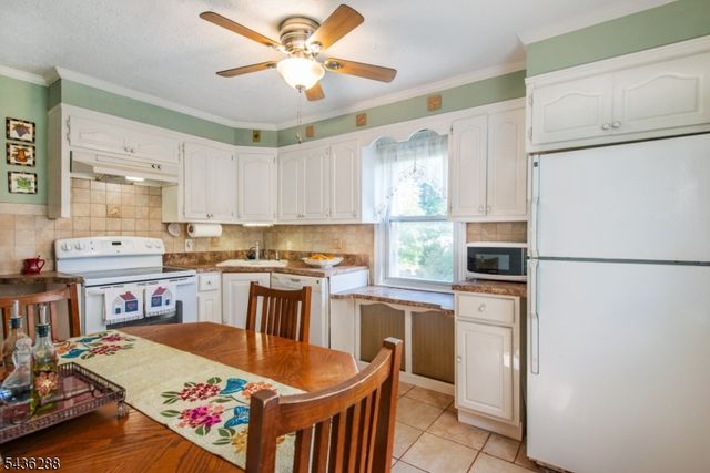 74 Delawanna Ave, Clifton City, NJ 07014