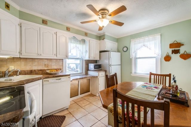 74 Delawanna Ave, Clifton City, NJ 07014