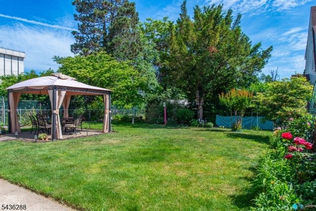 74 Delawanna Ave, Clifton City, NJ 07014