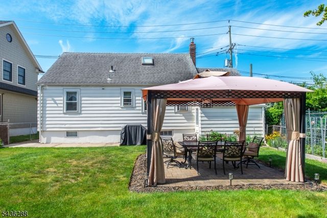 74 Delawanna Ave, Clifton City, NJ 07014