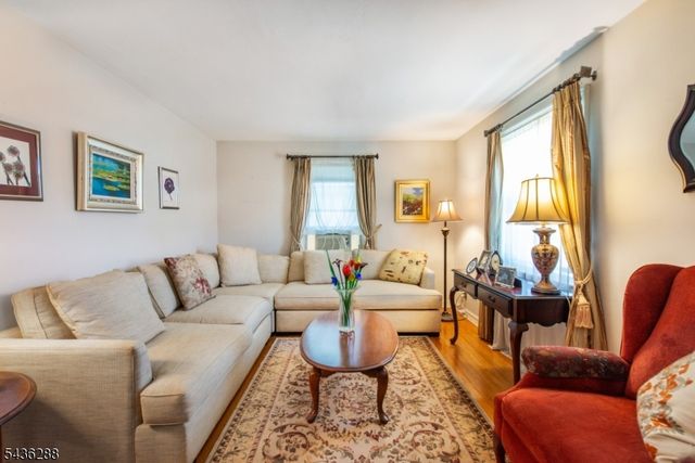 74 Delawanna Ave, Clifton City, NJ 07014