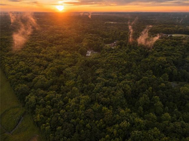 151 Melvin Phillips Road, Newnan, GA 30263