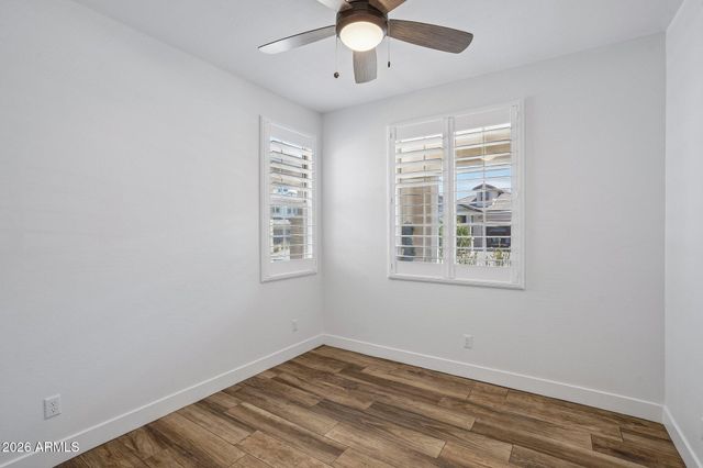 814 E DEER CREEK Road, Phoenix, AZ 85048
