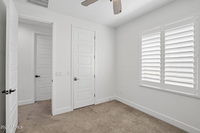 814 E DEER CREEK Road, Phoenix, AZ 85048