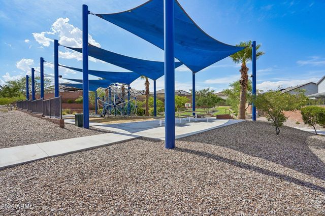 814 E DEER CREEK Road, Phoenix, AZ 85048