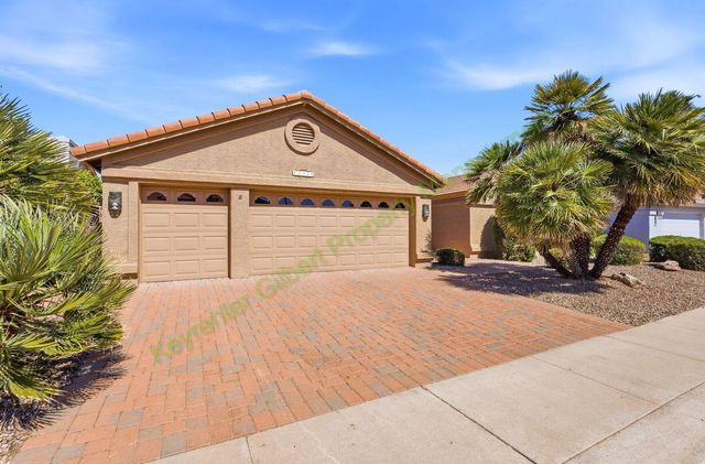 432 W Champagne Drive, Chandler, AZ 85248