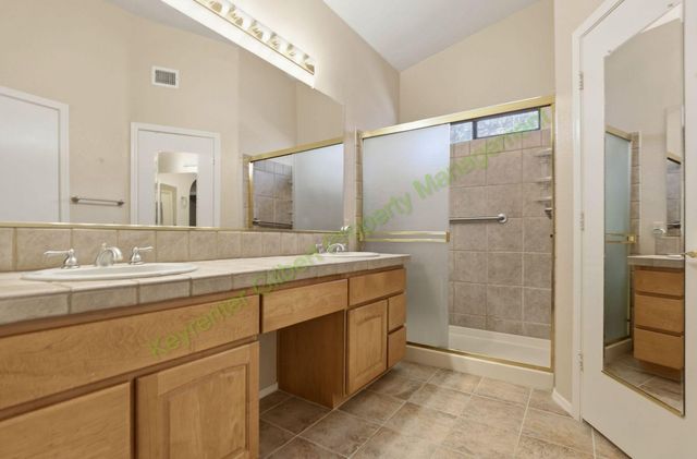 432 W Champagne Drive, Chandler, AZ 85248