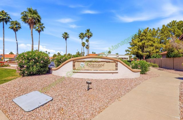 432 W Champagne Drive, Chandler, AZ 85248