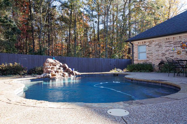 4604 Jeff Davis, Marshall, TX 75672