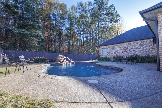 4604 Jeff Davis, Marshall, TX 75672