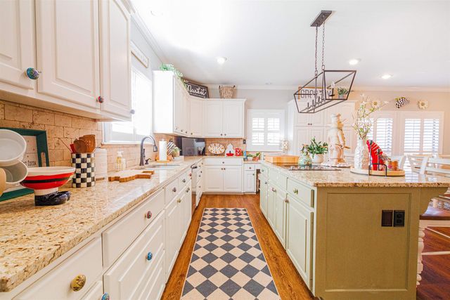 4604 Jeff Davis, Marshall, TX 75672