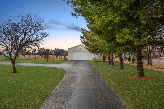 10095 W 157th Avenue, Lowell, IN 46356