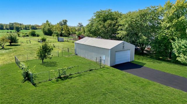 10095 W 157th Avenue, Lowell, IN 46356