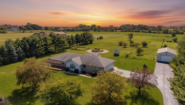 10095 W 157th Avenue, Lowell, IN 46356