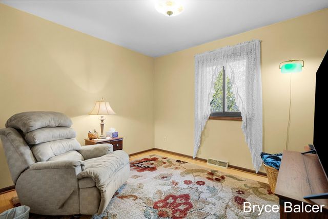 9901 Eastern Avenue SE, Byron Center, MI 49315