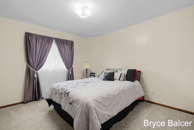 9901 Eastern Avenue SE, Byron Center, MI 49315