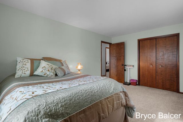 9901 Eastern Avenue SE, Byron Center, MI 49315