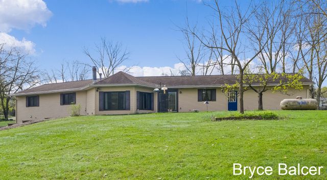 9901 Eastern Avenue SE, Byron Center, MI 49315