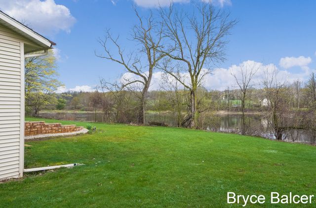 9901 Eastern Avenue SE, Byron Center, MI 49315