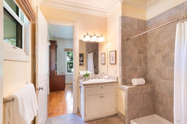 1330 Pine St, St. Helena, CA 94574