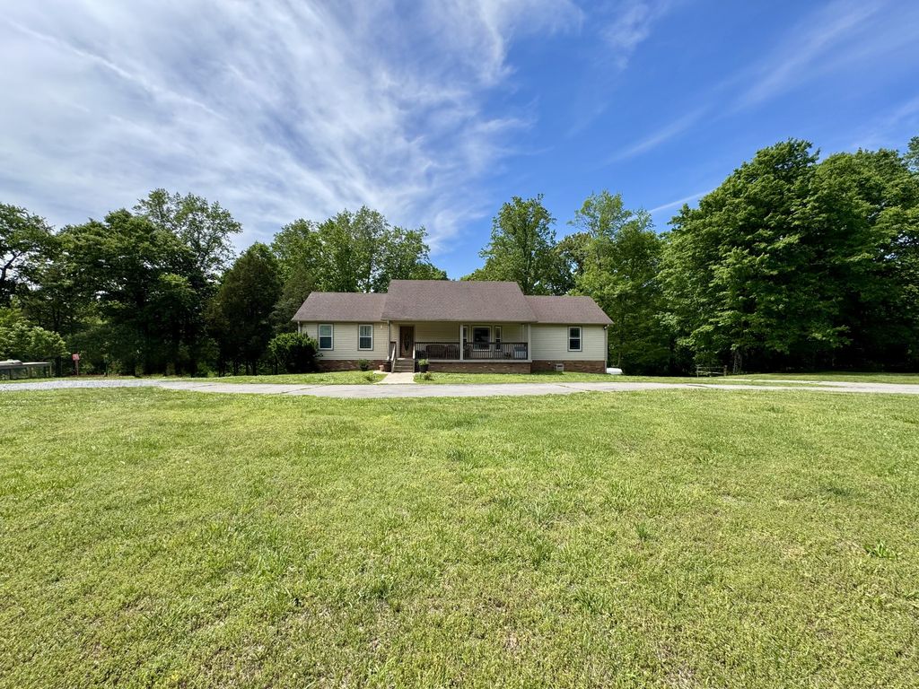 3550 John Taylor Rd, Woodlawn, TN 37191