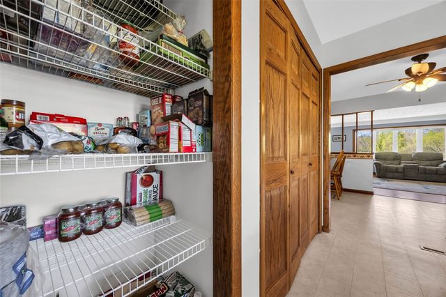 1770 Vavra Drive, Ely, IA 52227