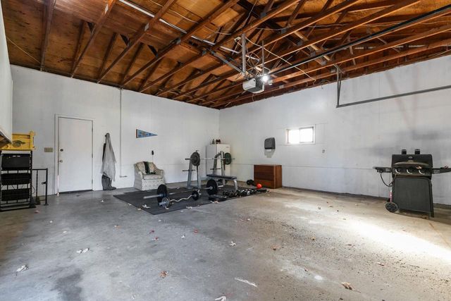 1895 WILDWOOD DRIVE, Suamico, WI 54173