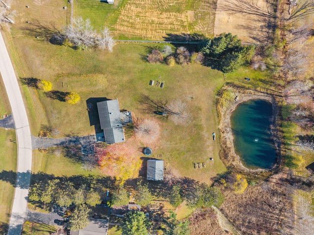 1895 WILDWOOD DRIVE, Suamico, WI 54173