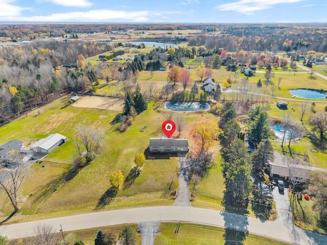 1895 WILDWOOD DRIVE, Suamico, WI 54173