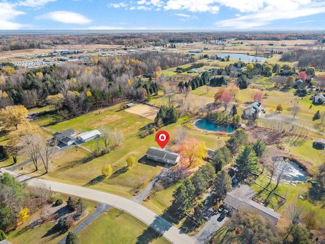 1895 WILDWOOD DRIVE, Suamico, WI 54173