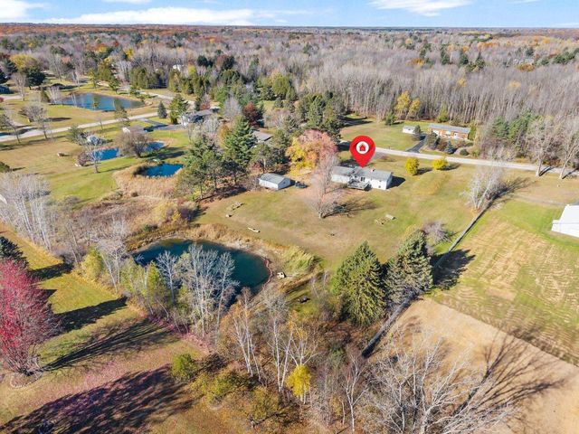 1895 WILDWOOD DRIVE, Suamico, WI 54173