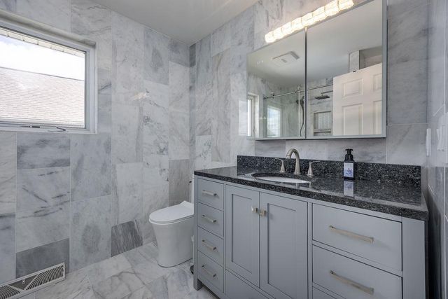 268 Sweet Grass Drive, Sun Prairie, WI 53590