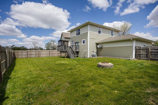 268 Sweet Grass Drive, Sun Prairie, WI 53590