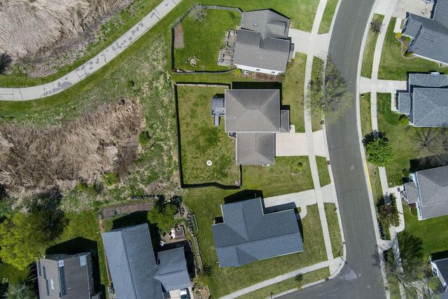 268 Sweet Grass Drive, Sun Prairie, WI 53590