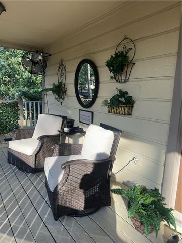 25318 Lynbriar Lane, Spring, TX 77373