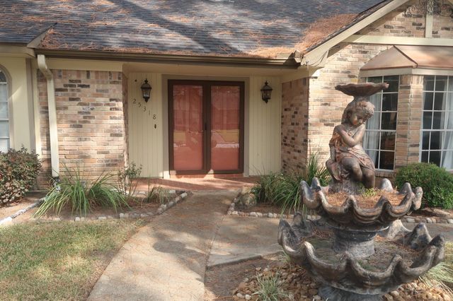 25318 Lynbriar Lane, Spring, TX 77373