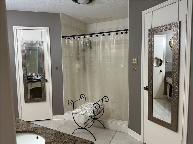 25318 Lynbriar Lane, Spring, TX 77373