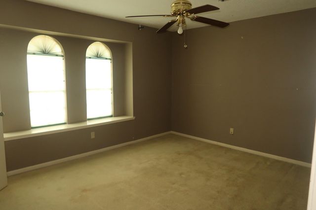 25318 Lynbriar Lane, Spring, TX 77373