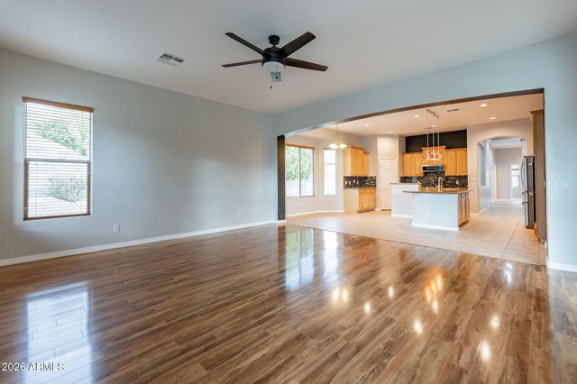 13354 W SAN MIGUEL Avenue, Litchfield Park, AZ 85340