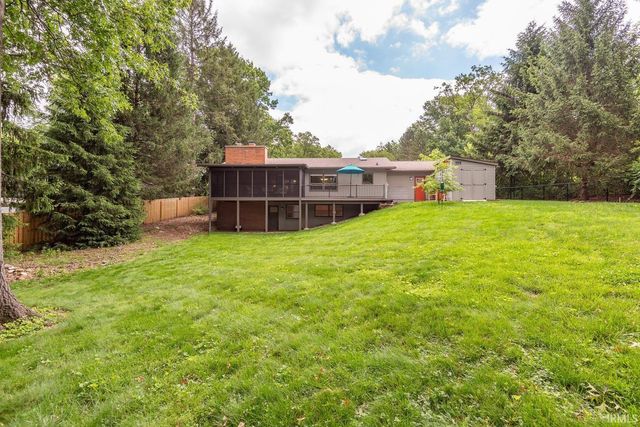 2967 N Bankers Drive, Bloomington, IN 47408