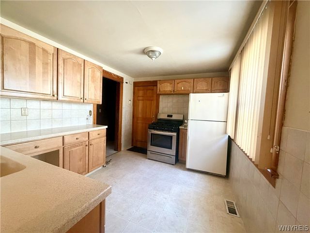 544 Lasalle Avenue, Buffalo, NY 14215