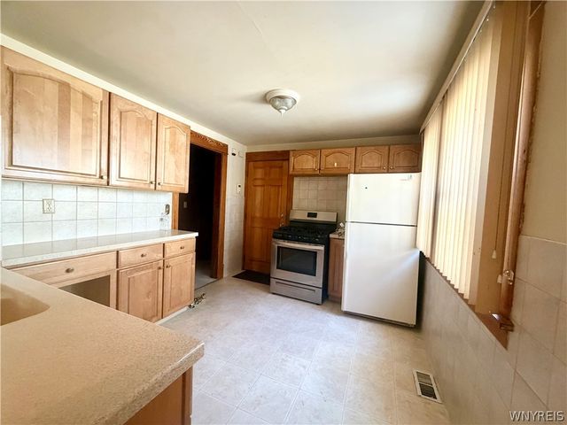 544 Lasalle Avenue, Buffalo, NY 14215