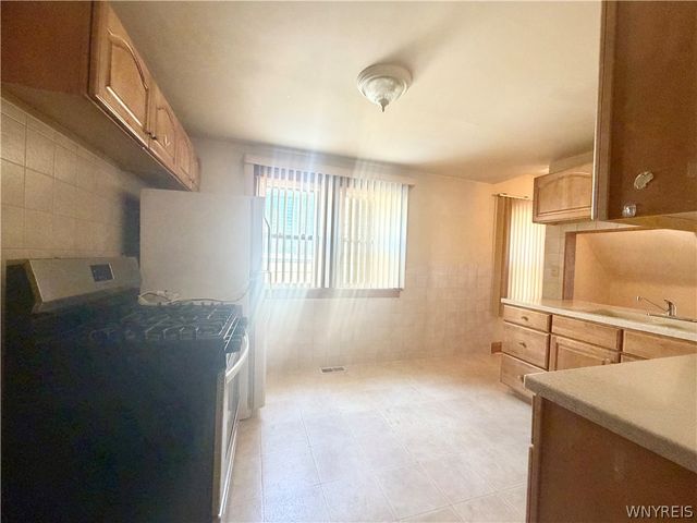 544 Lasalle Avenue, Buffalo, NY 14215