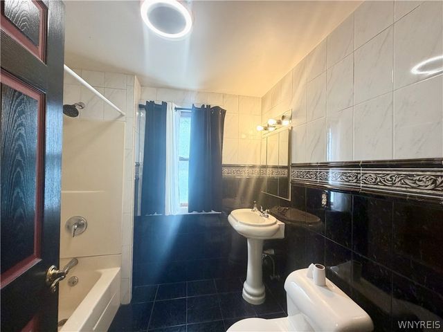544 Lasalle Avenue, Buffalo, NY 14215