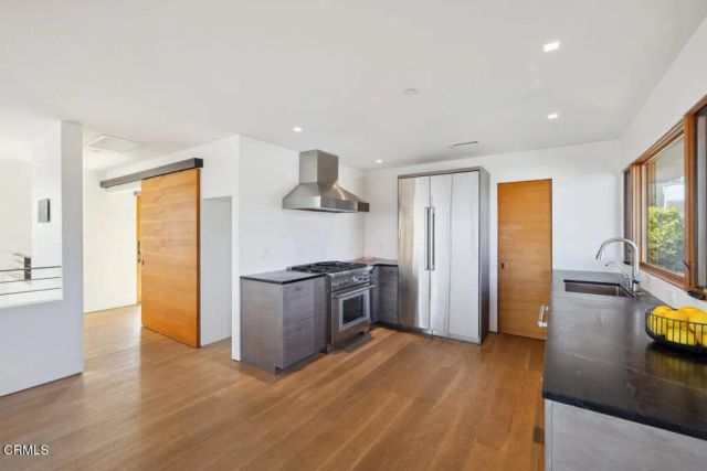 572 Skyline Road, Ventura, CA 93003