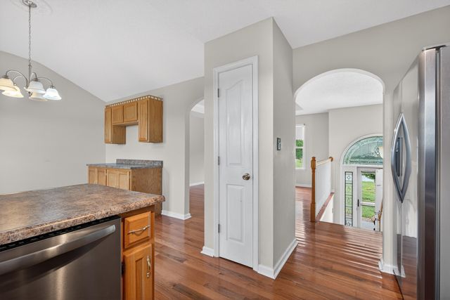 1084 Breezy Lane, Berea, KY 40403